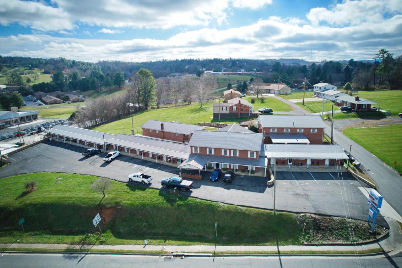Knob Hill Motor Lodge Hillsville Exteriér fotografie